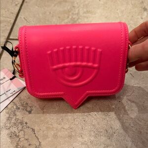 Chiara Ferragni eye handbag. BNWT. Comes with leather and chain strap.